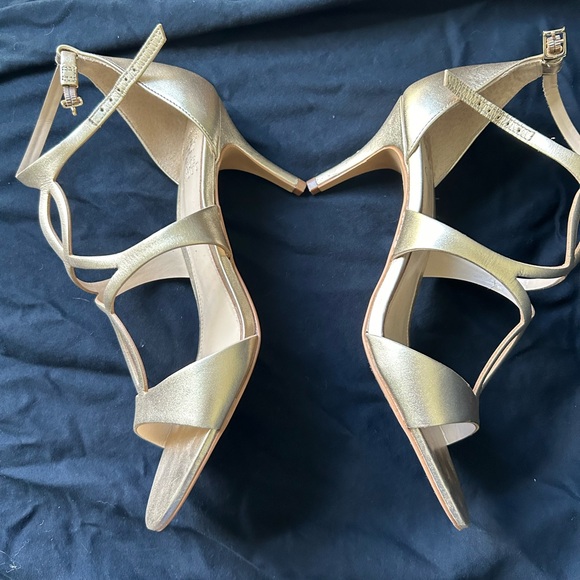 Gold 3 inch heeled Vince Camino sandals - Picture 2 of 5